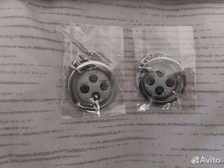 Новый чехол psvitafatНовые термонаклейки и брелки