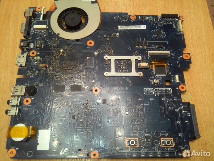 Платы от ноутбуков под ремонт
