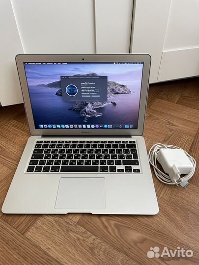 Apple MacBook Air 13 i7/4gb/SSD256gb