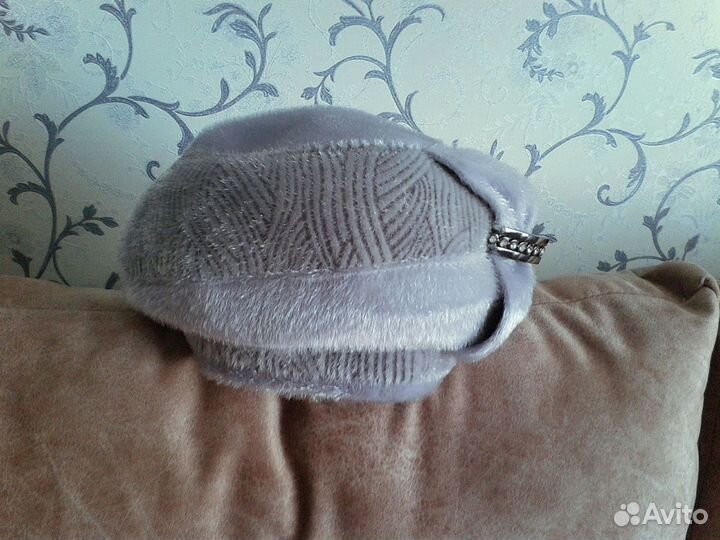 Продам зимнюю шапку