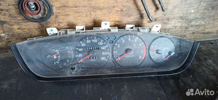 Панель приборов toyota corola ae100