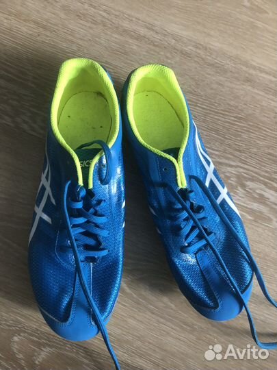 Шиповки asics