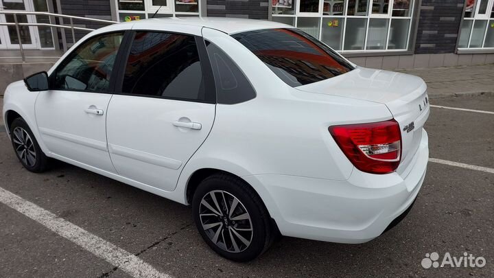 LADA Granta 1.6 МТ, 2023, 1 800 км