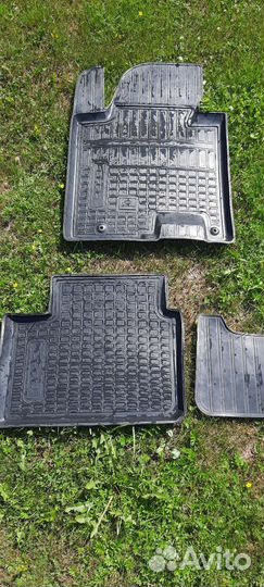Продам коврики KIA ceed