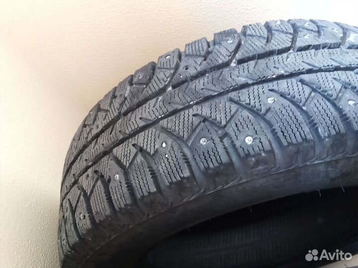 Bridgestone Ice Cruiser 7000S 195/65 R15