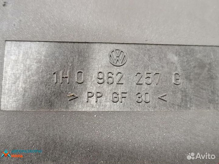 Компрессор центрального замка Volkswagen Golf 3