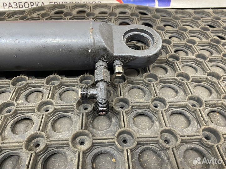 Цилиндр подъёма кабины Scania 5-series