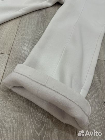 Спортивные штаны женские