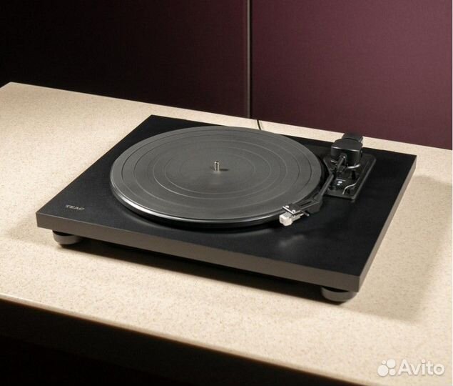 Проигрыватель винила Teac TN-180BT-A3 black