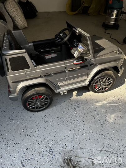Электромобиль Mercedes-Benz G63 AMG