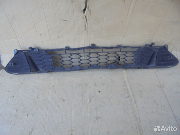 Решетка переднего бампера KIA Ceed 3 2018-2020