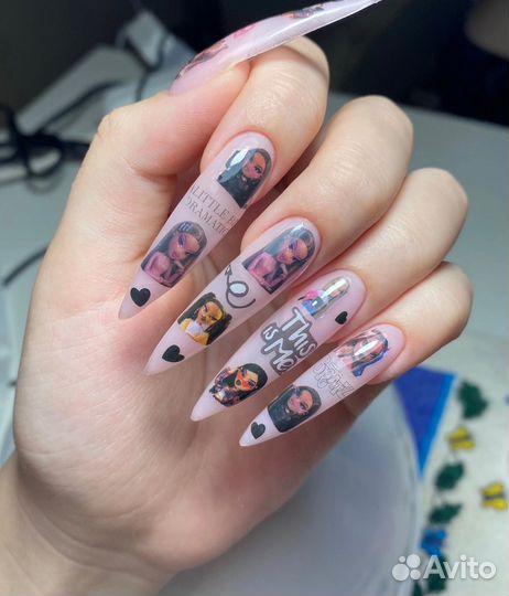 Маникюр в студии