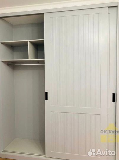 Шкаф в детскую