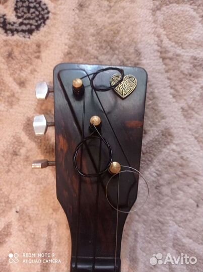 Концертная балалайка