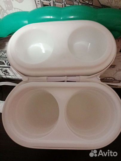 Переносной футляр для бутылочек