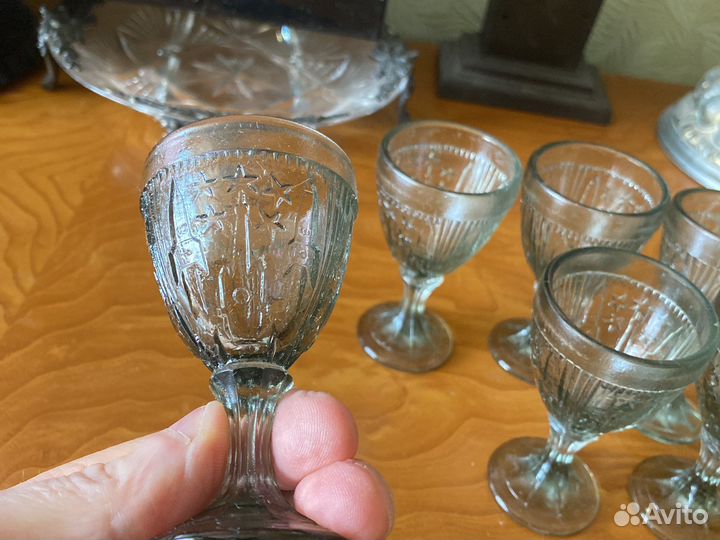 Рюмки соцреализма- агитация