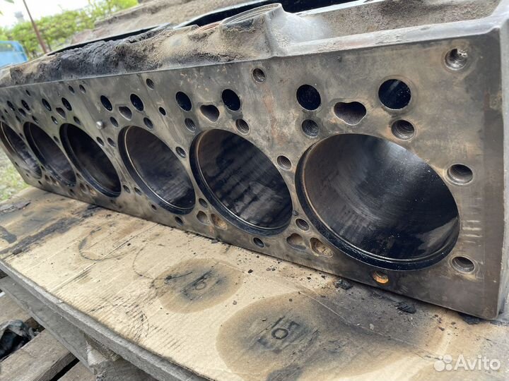 Блок целиндров даф95 евро 3 2004год