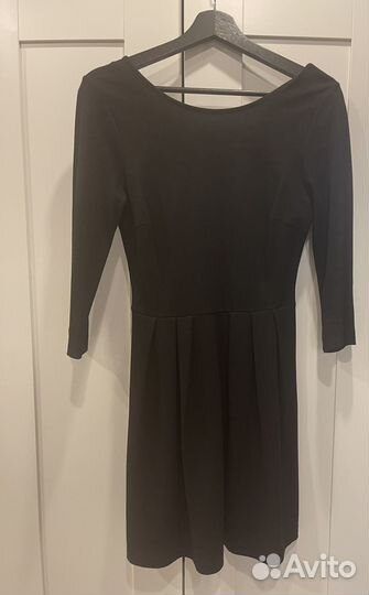 Черное платье