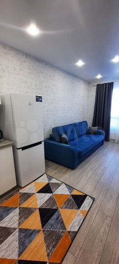 2-к. квартира, 70 м², 2/9 эт.