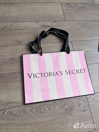 Пакеты Victoria's Secret