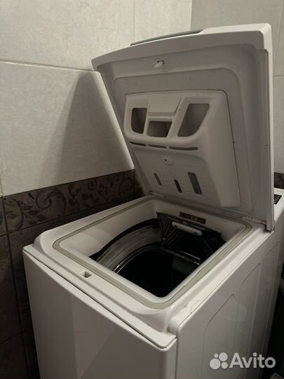 Стиральная машина Hotpoint-Ariston