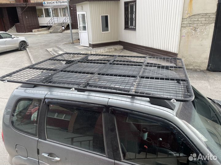 Багажник на крышу Шевинива