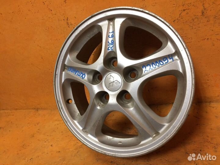 1 шт. Диски - диаметр 16 PCD 5х114,3