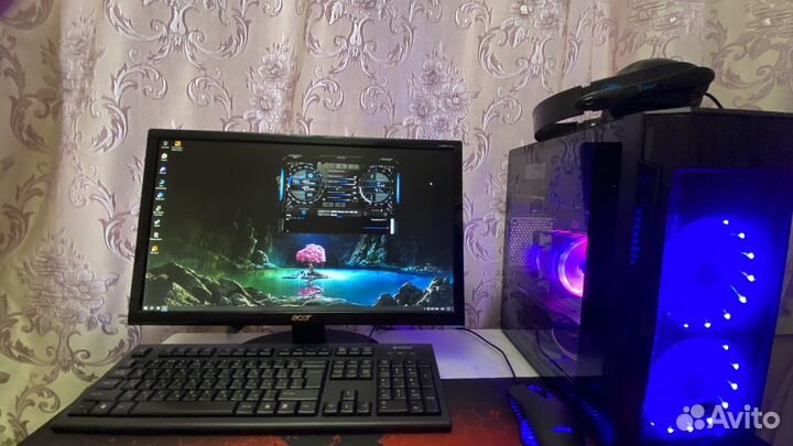 Игровой компьютер в комплекте