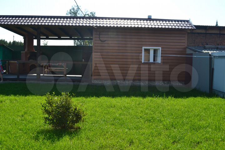 Дом 100 м² на участке 9 сот.