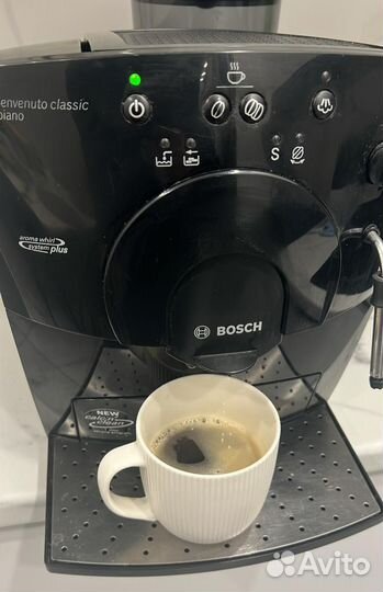 Продам автоматическую зерновую кофемашину Bosch Be