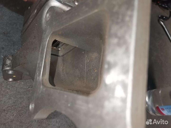 Теплообменник EGR Isuzu 4hk1 евро-5 новый