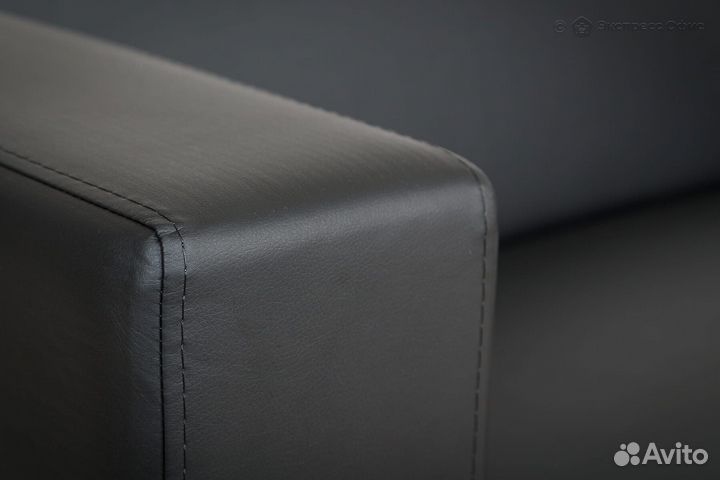 Диван офисный трехместный Аполло