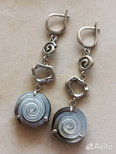 Серебряные серьги с натуральным перамутром