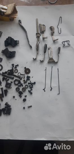 Запчасти для швейной машинки Singer