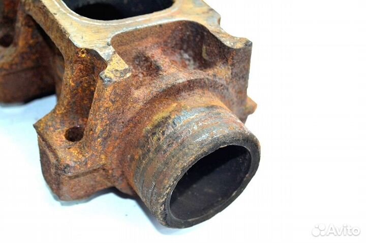 Выпускной коллектор, правая часть MAN TGA 24.410