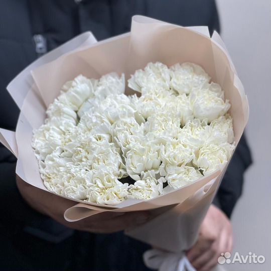 Букет из белых диантусов 75 шт
