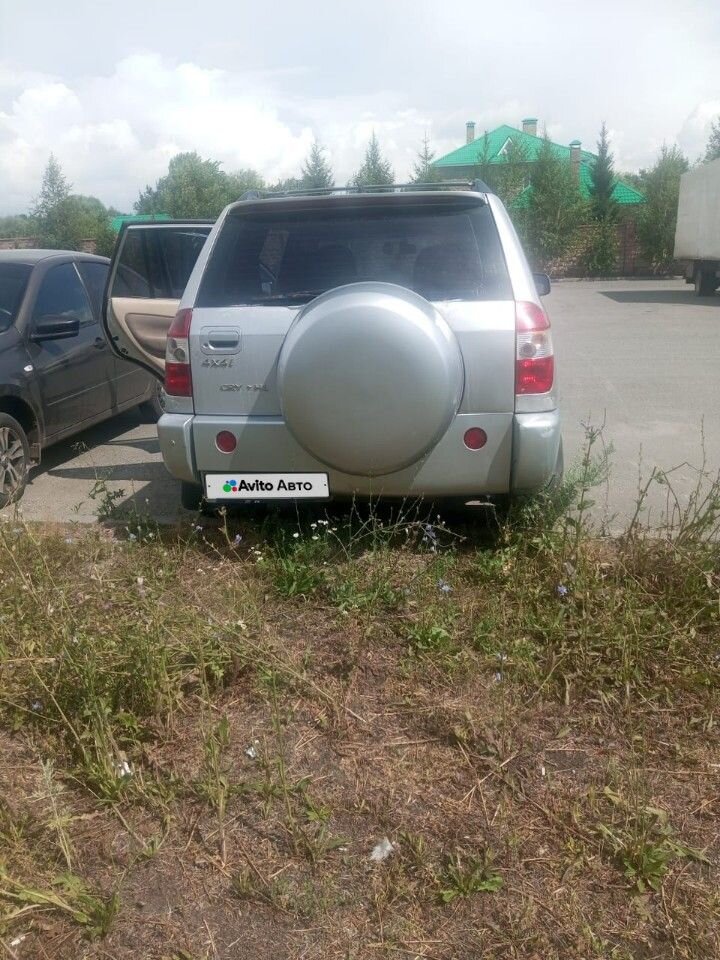 Chery Tiggo (T11): фото владельца