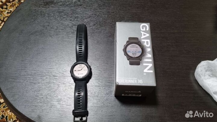 Garmin forerunner 745