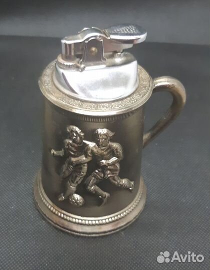Винтажная бензиновая зажигалка Футбол