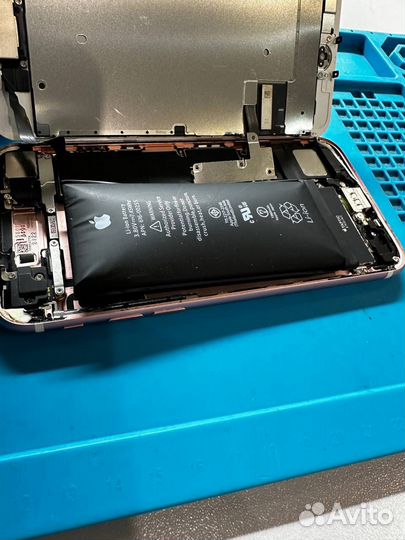 Выездной ремонт iPhone