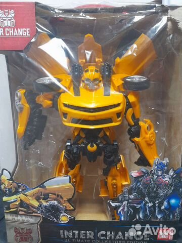 Робот трансформер Бамблби