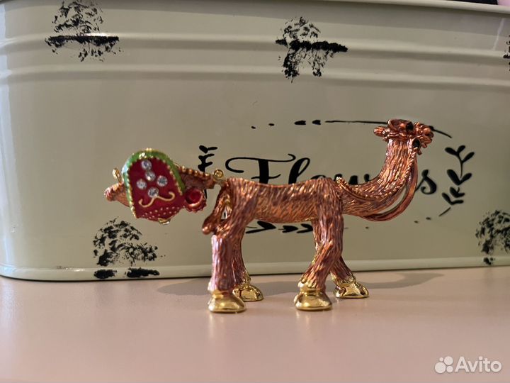 Фигурка верблюд декоративный