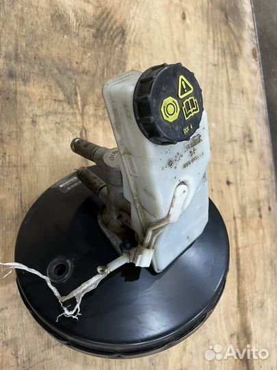 Вакуум + главный тормозной цилиндр Focus 2 рестайл