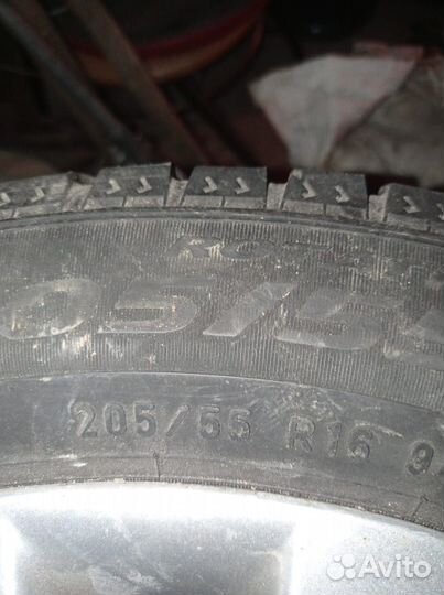 Pirelli Ice Zero 205/55 R16 94