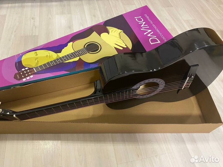 Гитара классическая новая + струны