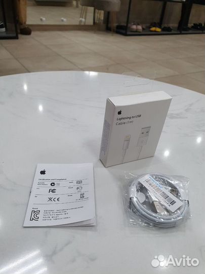 Зарядник Lightning/USB