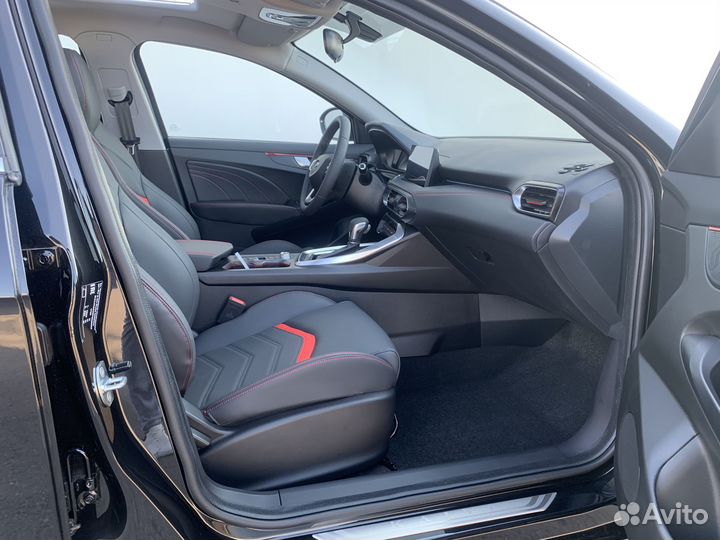 Kaiyi E5 1.5 CVT, 2023