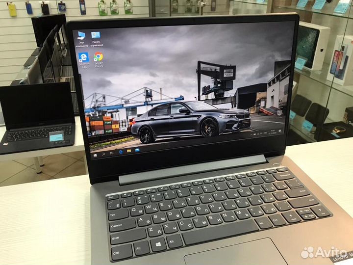 Ультрабук IPS метал.корпус core i3-8130/4gb/ssd