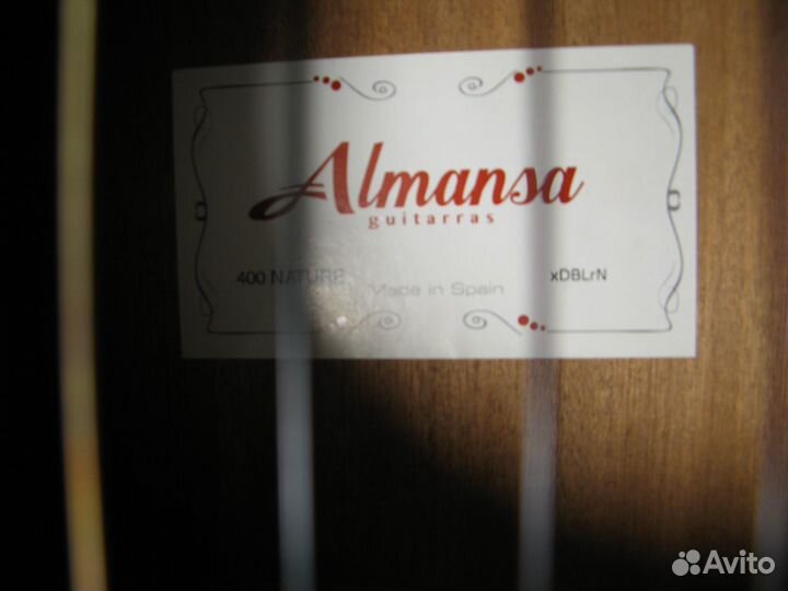 Испанская классическая гитара