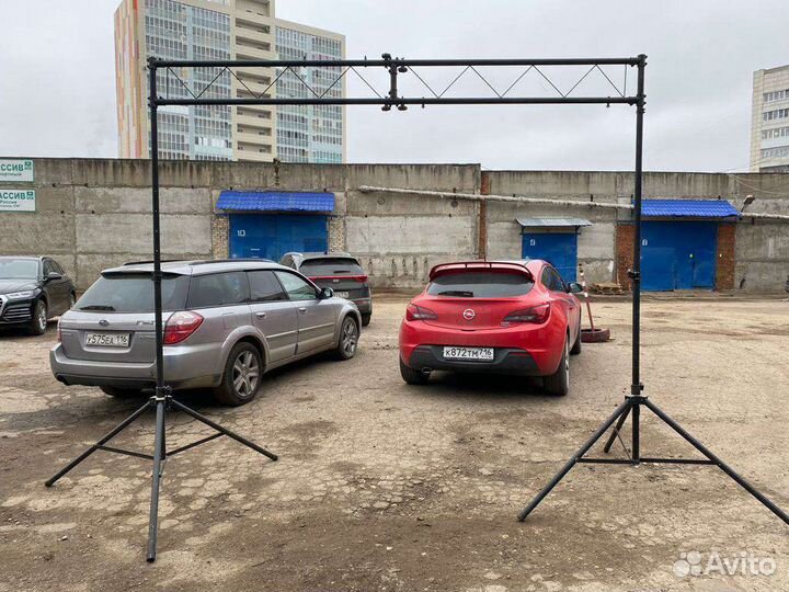 Стойка для световых приборов